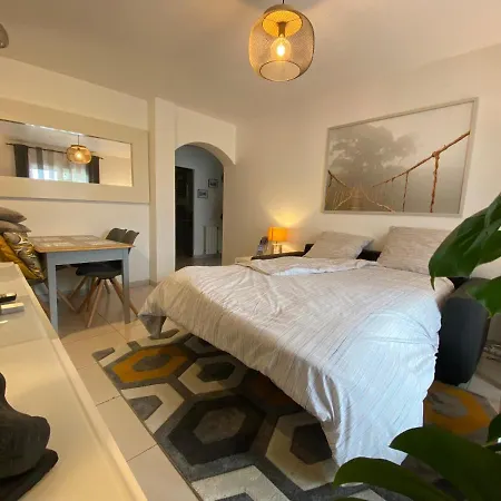 Apartment Toulonhost - Le Litardi - Superbe T2 - 2 Pas Des Plages - Clim - Fibre
