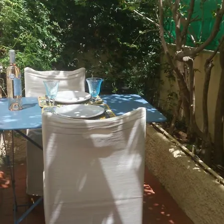 Superbe T2 2 Pas Des Plages Entierement Desinfinté Entre Chaque Location Appartamento *